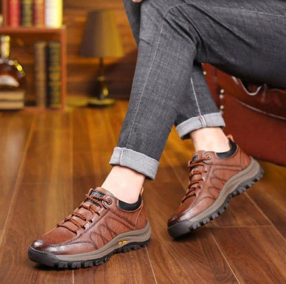 Brooks | Men's Durable Brown Leather Boots