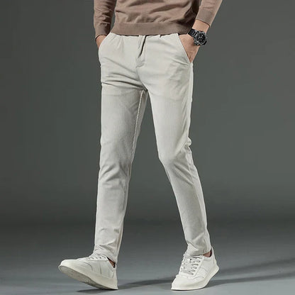 Comfortable Fit Pleated Trousers with Side Pockets