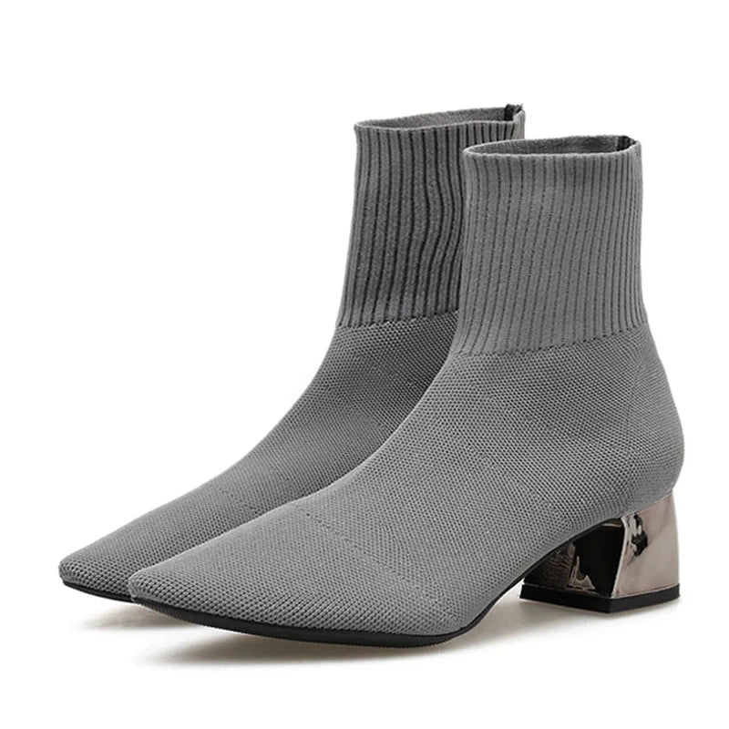 Cozy Low Cut Knit Boot - Nocini
