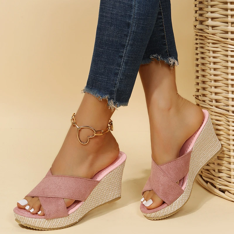 Stylish Women's Slide Sandals