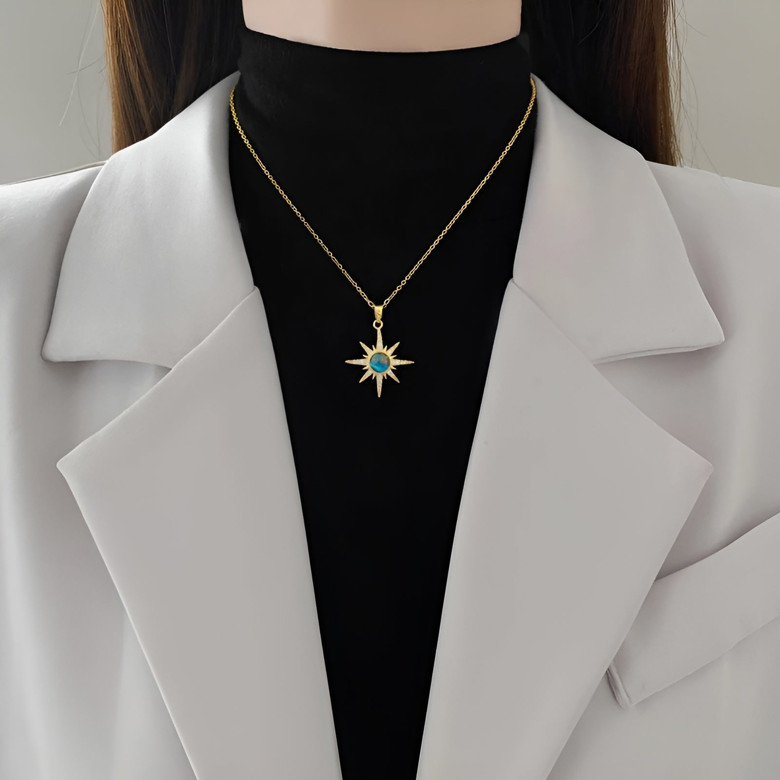 Shiny Yellow Gold Chain Necklace - Nocini