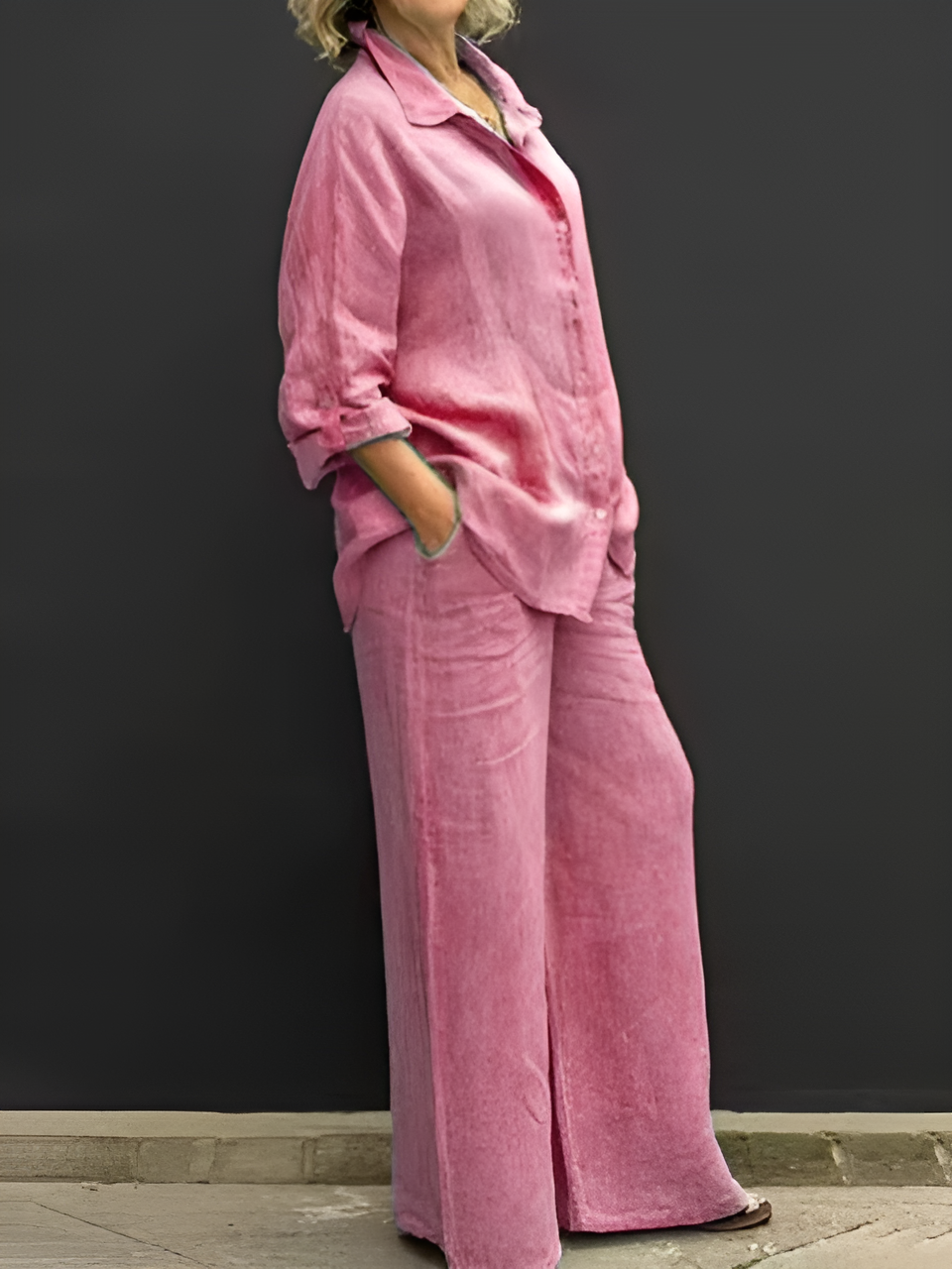 Elegant 2 Piece Women's Business Suit - Nocini