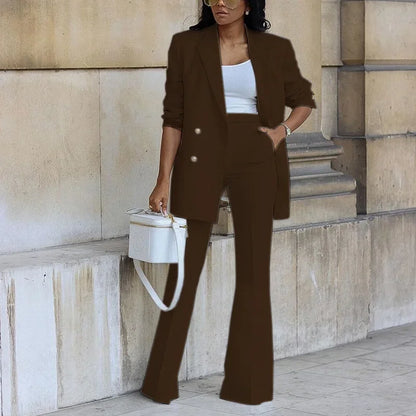 Classic Fit Women's Blazer and Pant Suit Set