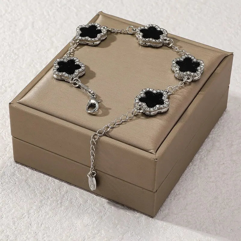 Sparkling Clover Chain Bracelet