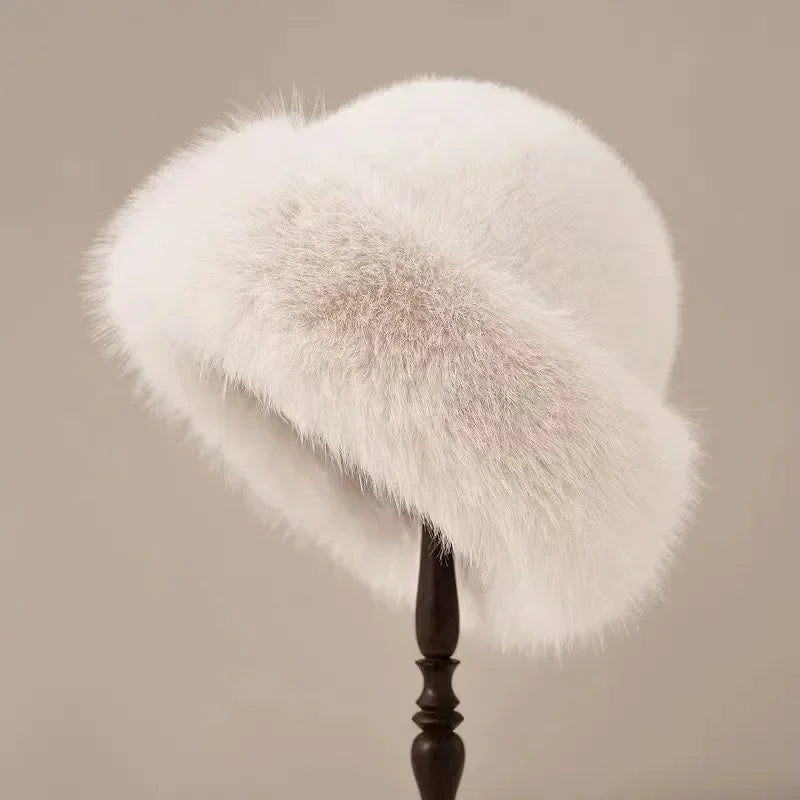 Soft Wool Rounded Fur Trim Hat - Nocini