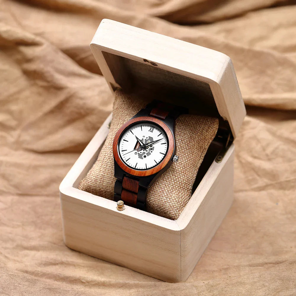 Classic Wooden Round Analog Watch