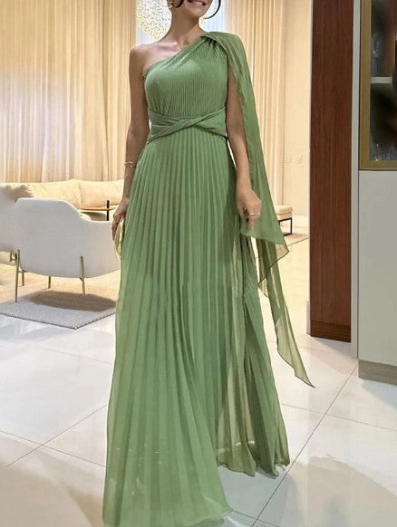 Elegant Strapless Long Evening Gown