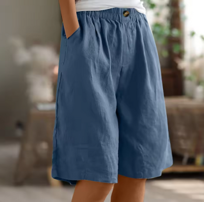 Comfortable Women's Wide Leg Knee Length Shorts with Pockets