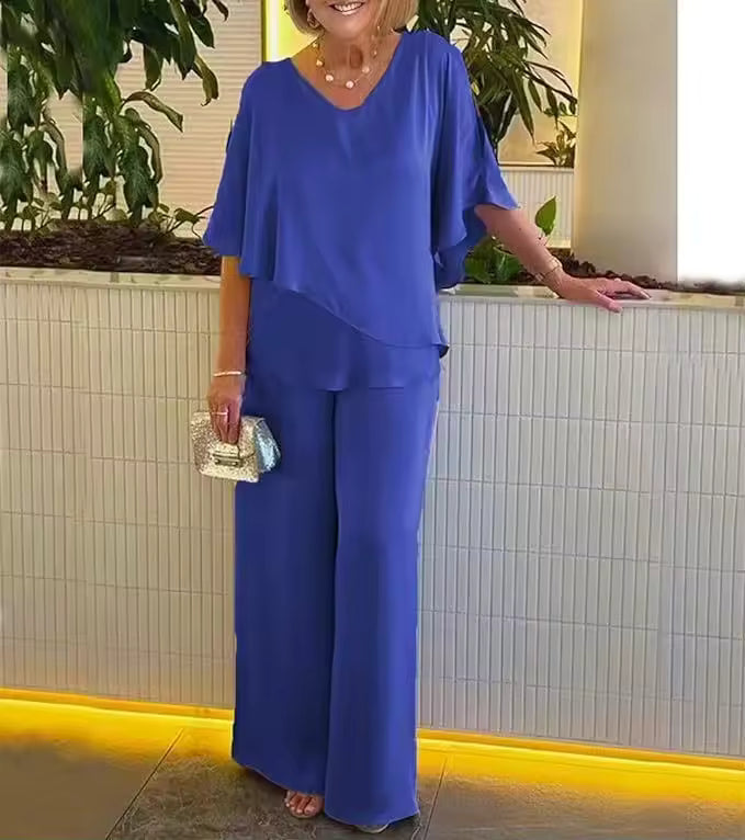 Stylish 2-Piece Set with Classic Charm - Olytrend