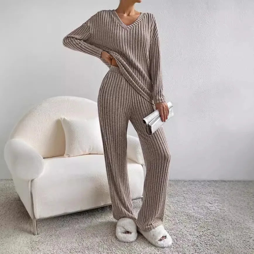 Soft Knit 2-Piece Clothing Set