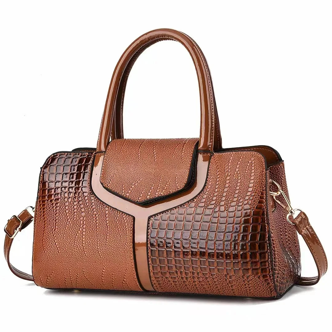 CÉLESTINE™ LEATHER BAG Caliboot