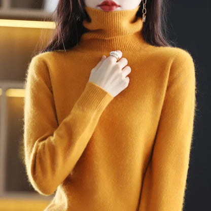 Soft Women's Cashmere Crew Neck Knit Sweater