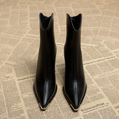 Metal Toe Chelsea Style Leather Ankle Boot