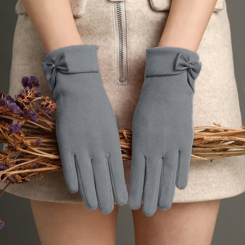 Warm Winter Ladies Gloves with Bow Detail