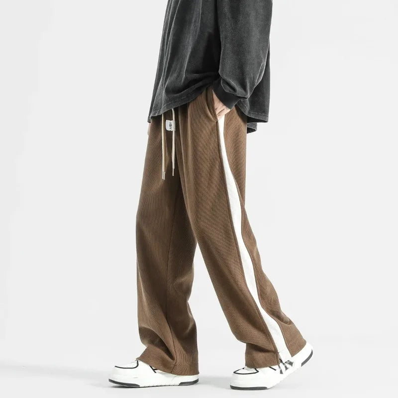 Comfortable Casual Sweatpants with Side Stripes - Nocini