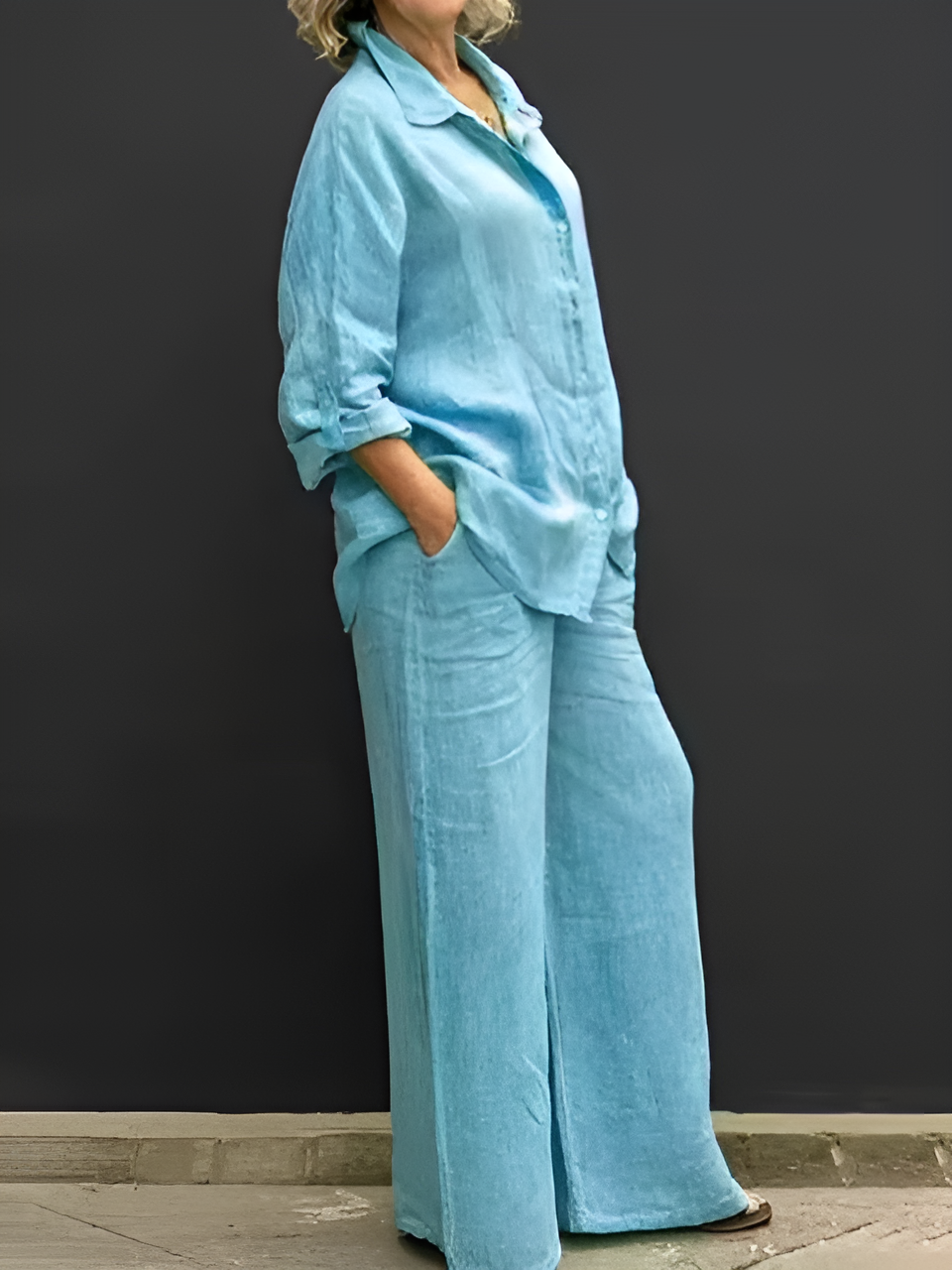 Elegant 2 Piece Women's Business Suit