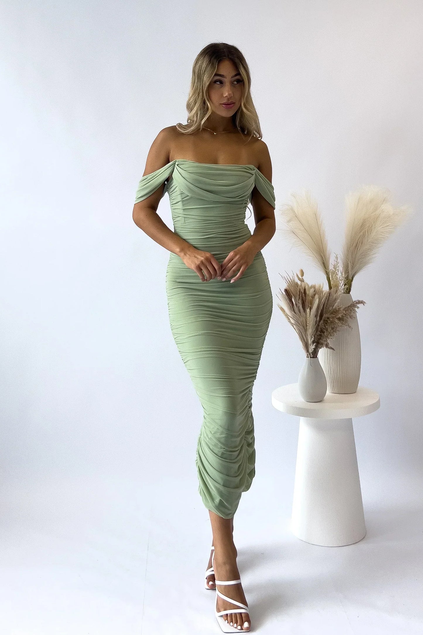 Elegant Long Off Shoulder Evening Gown Dress
