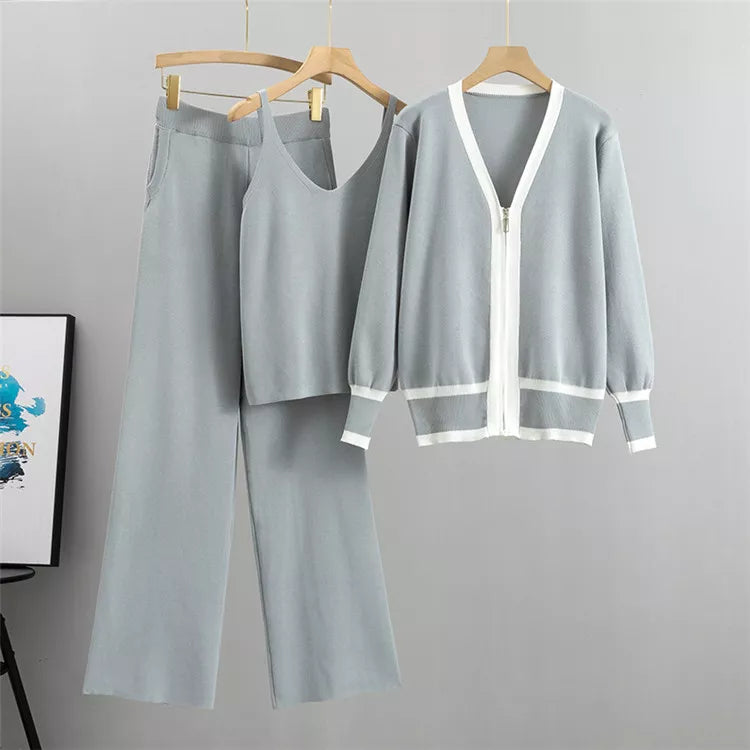 Women's Comfortable Athletic Wear Set - Nocini