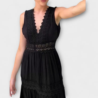 Elegant V-Neck Lace Formal Gown