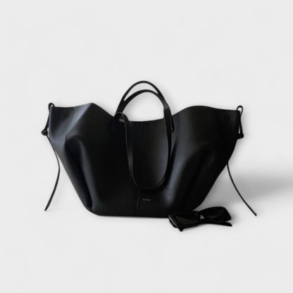 Chic Leather Tote Bag