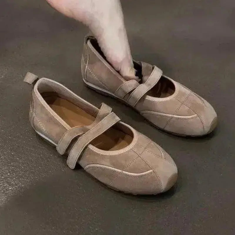 Comfortable Women's Flat Shoes for Daily Wear