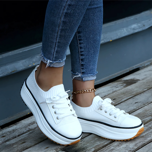 Comfortable Airy Women's Knit Sneakers - Nocini