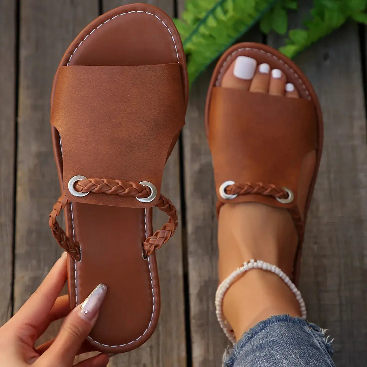 Comfortable Flat Summer Sandals for Women - Nocini