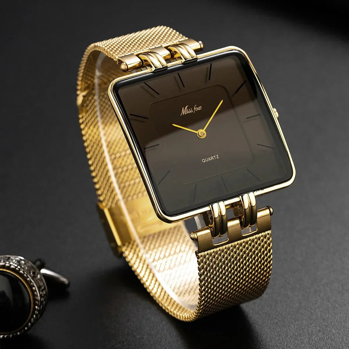 Stylish Mesh Face Leather Strap Watch