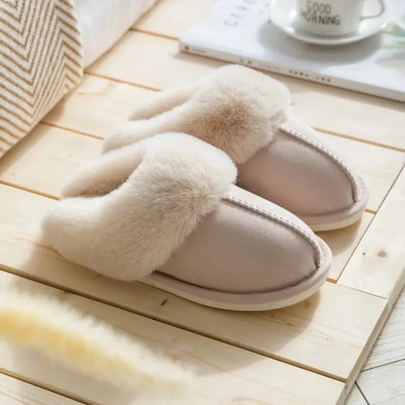 Plush Slipper Shoes for Men and Women - Soft Grip Slippers