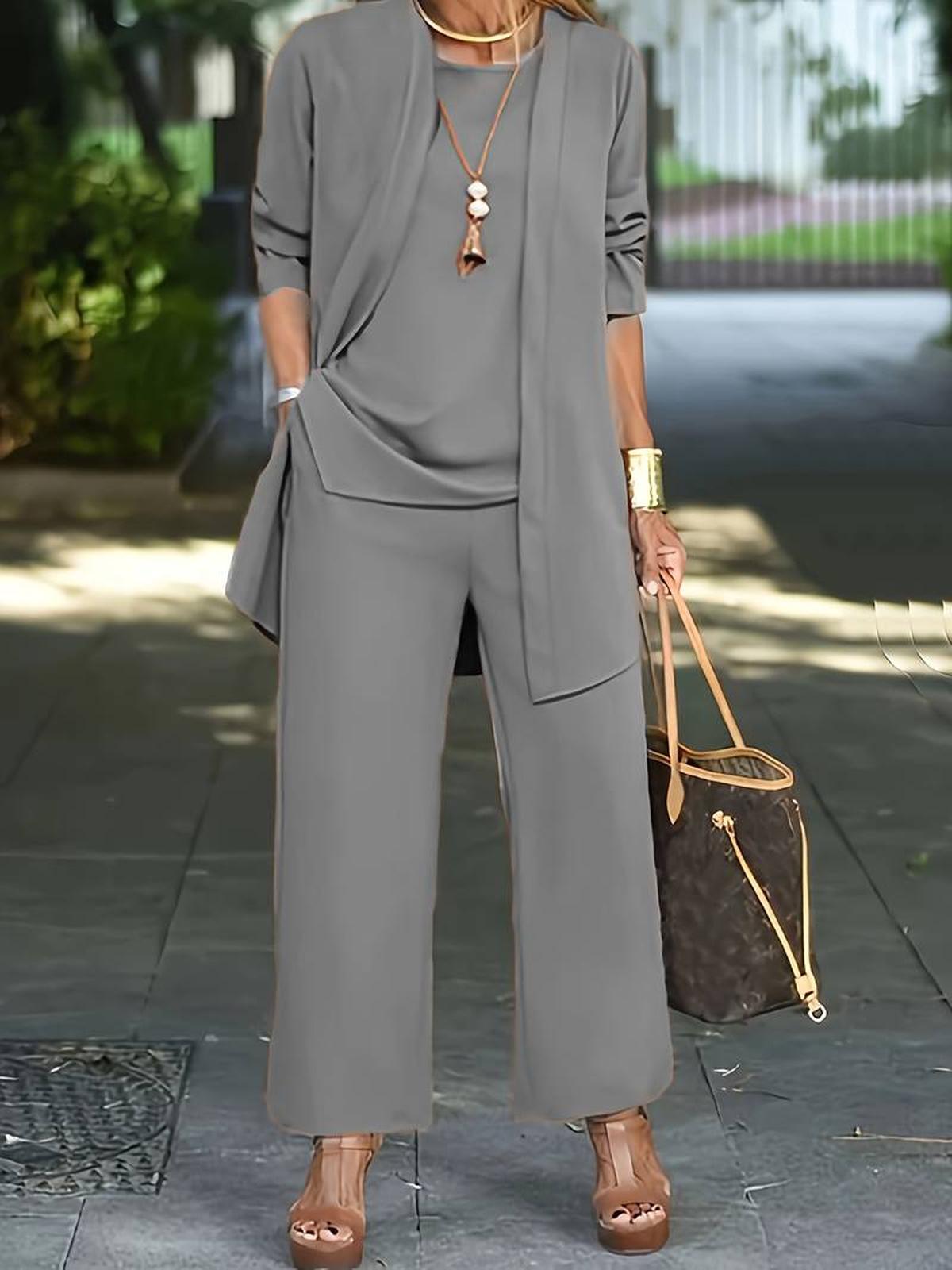Fashionable 3 Piece Ladies Clothing Set