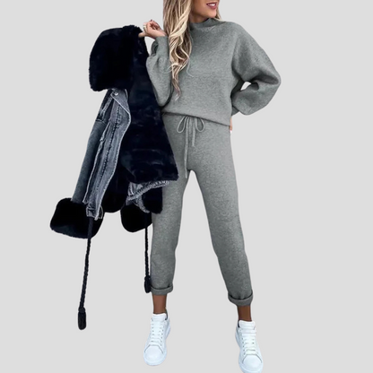 Comfortable Women's Casual Tracksuit Set