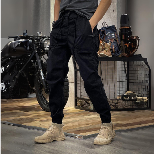 Durable Men's Cargo Pants for Work and Play