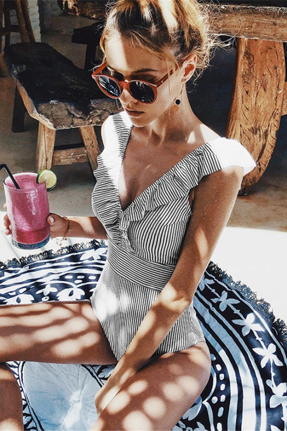 Classic Vintage Horizontal Swimwear - Olytrend