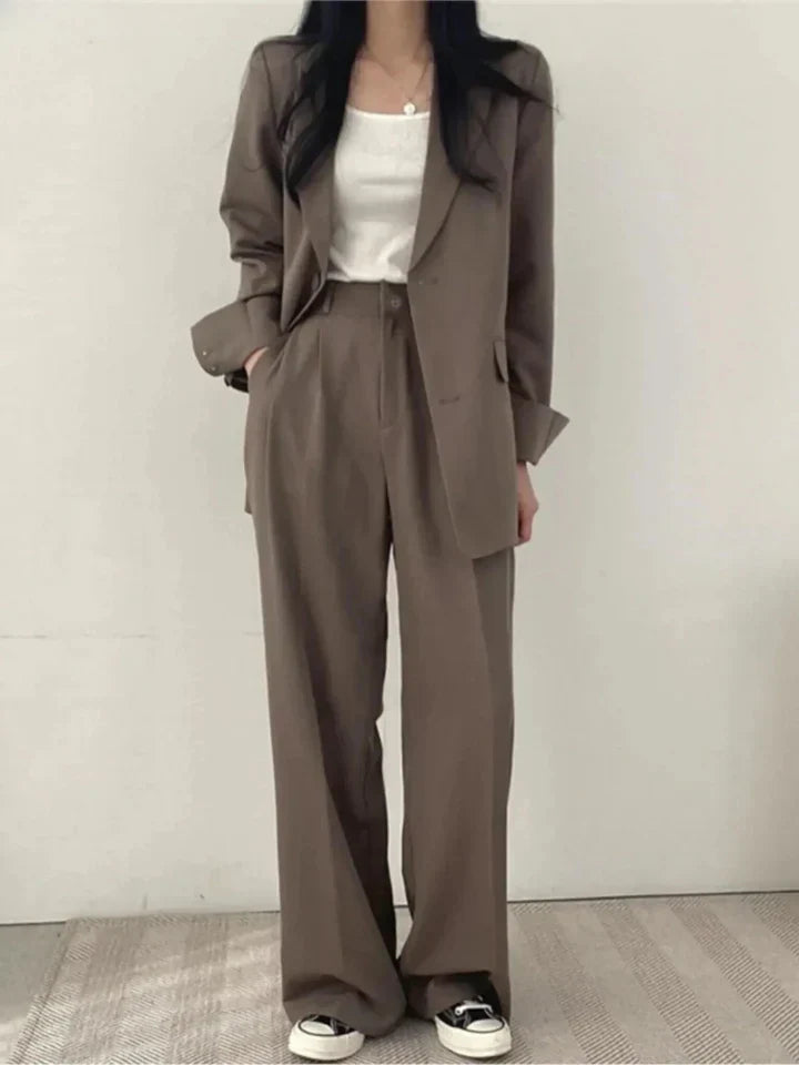 Classic 2pc Ladies Business Suit