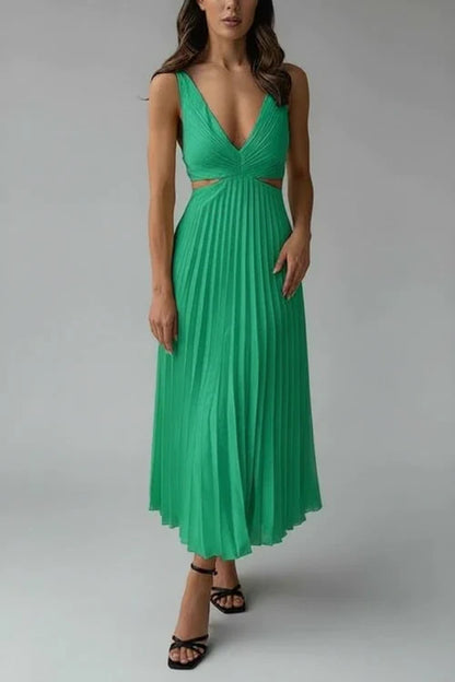 Flattering V Neck Knee Length Women's Dress