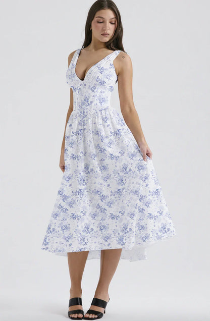 Flattering V Neck Knee Length Lady Dress