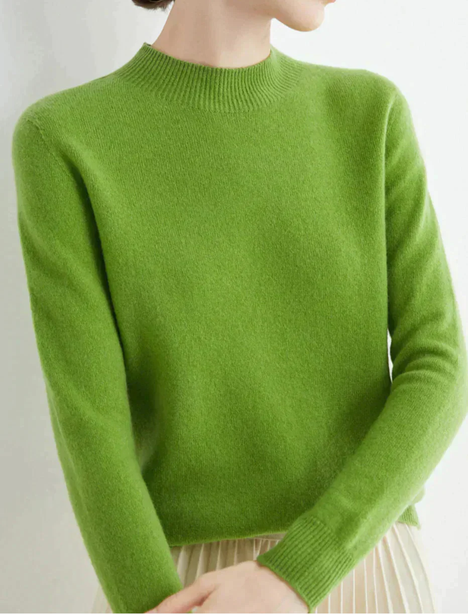 Soft Women's Oversized Long Sleeve Sweater - Nocini
