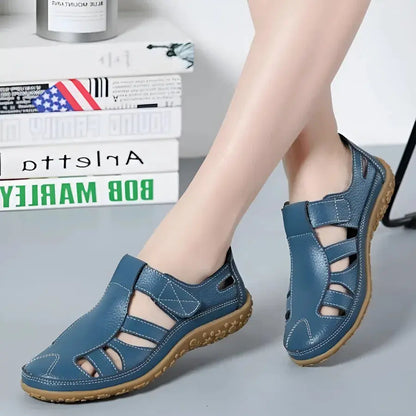 Classic Women's Leather Sandals - Chic and Cozy Style