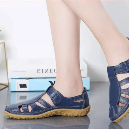 Classic Women's Leather Sandals - Chic and Cozy Style