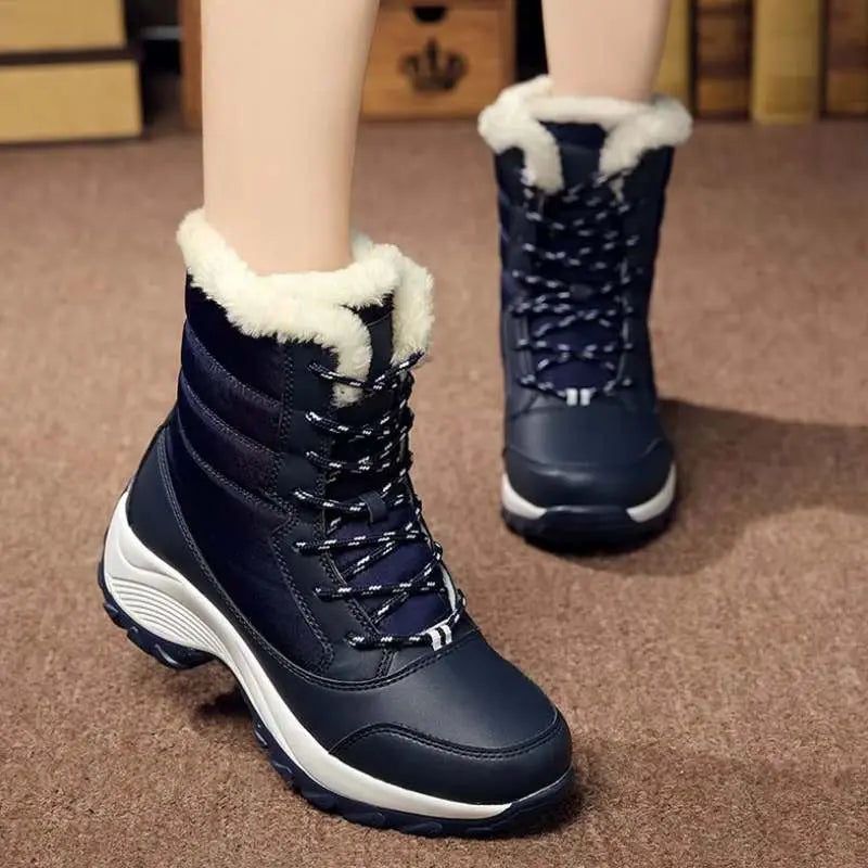 Ladies Insulated Snow Boots - Warm and Waterproof
