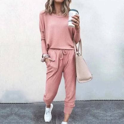 Comfy Women's Sweat Suit - Loose Fit Tracksuit