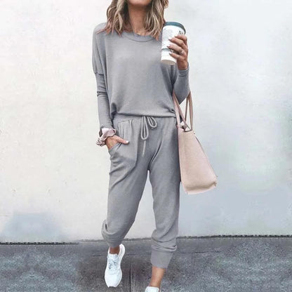 Comfy Women's Sweat Suit - Loose Fit Tracksuit