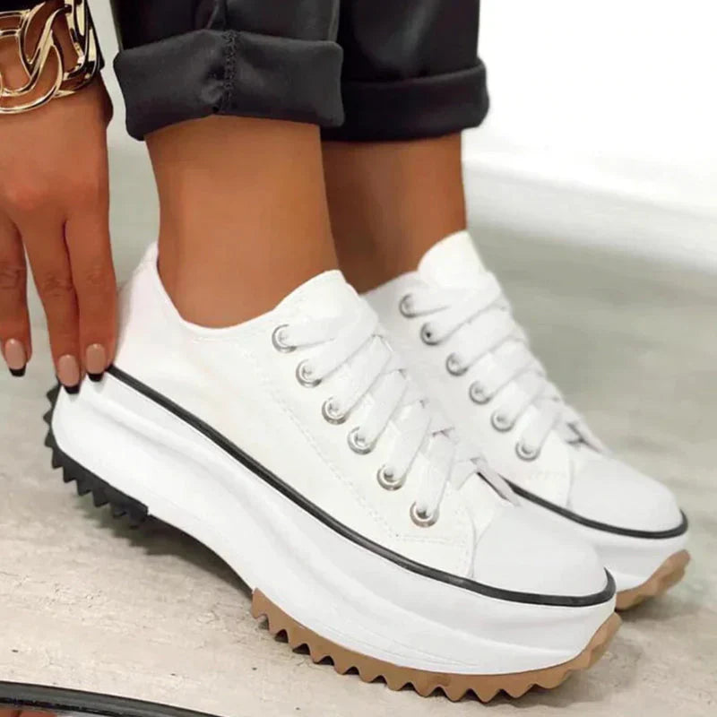 Comfortable Casual Chunky Sneakers - Nocini