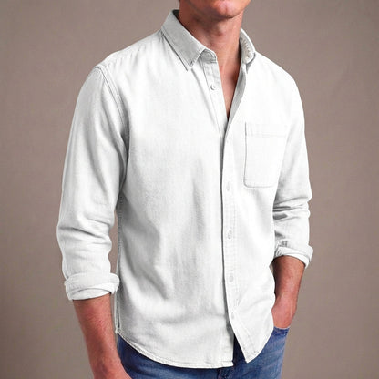 Slim Fit Dress Shirt with Traditional Collar and Chest Pocket