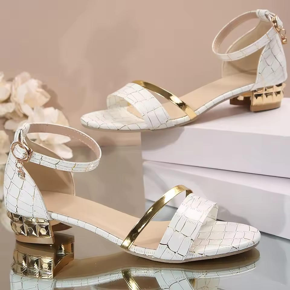 Ladies Comfortable Beach Flat Sandals
