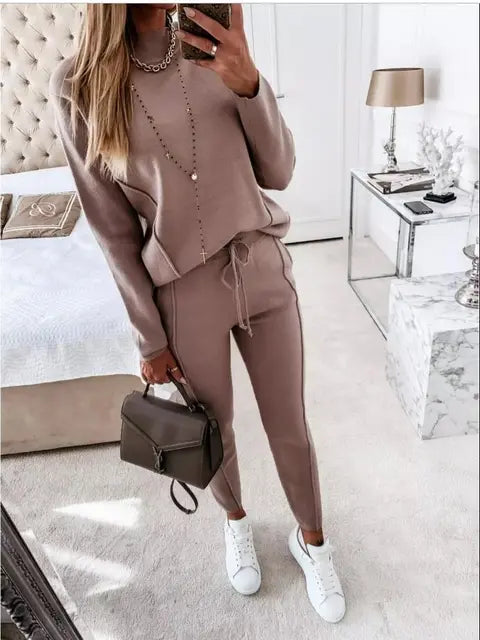 Comfy Women's Athletic Jogger Set