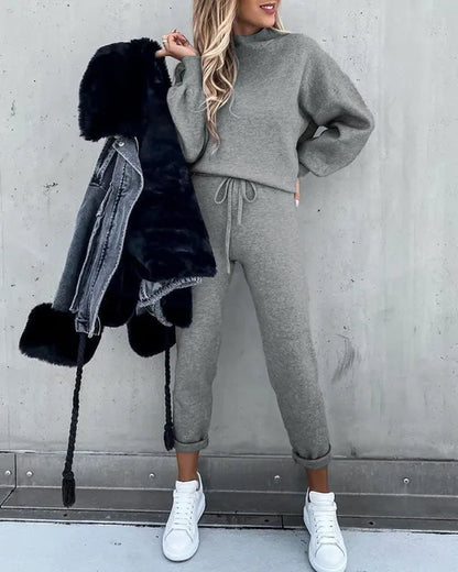 Comfy Women's Athletic Jogger Set