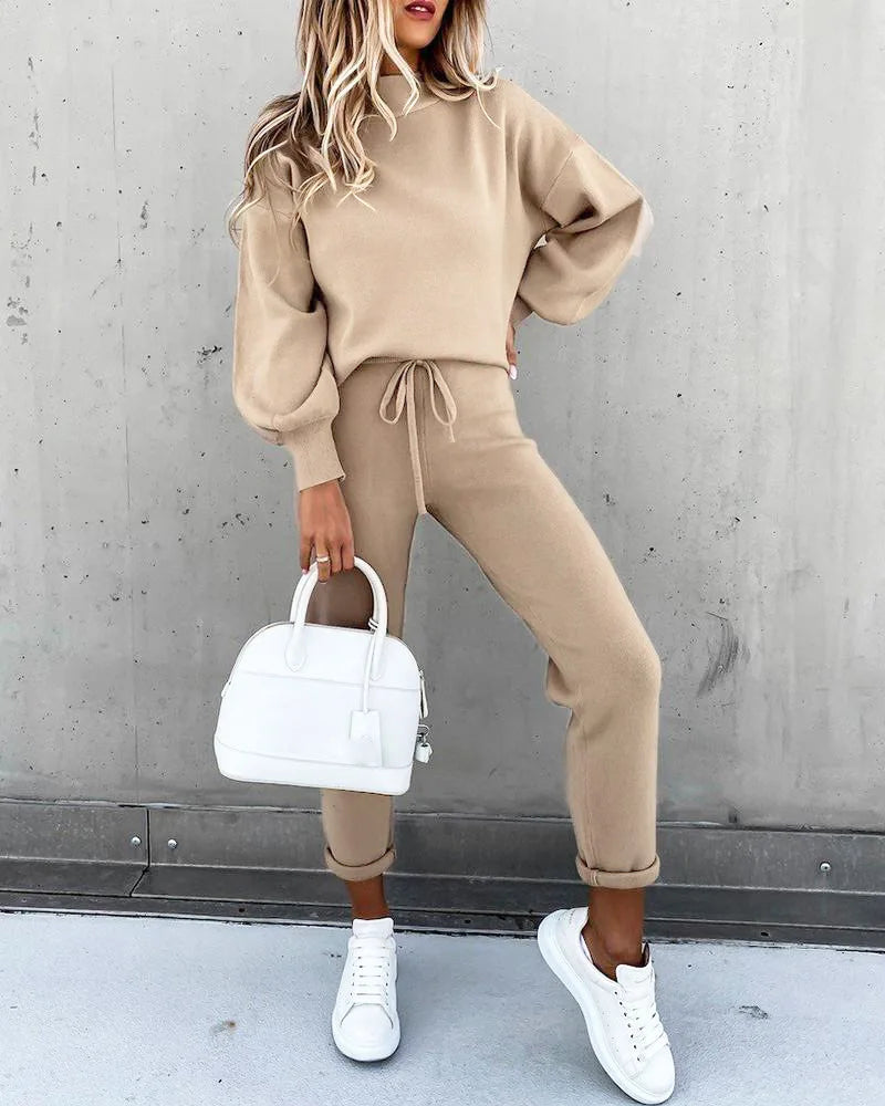 Comfy Women's Athletic Jogger Set