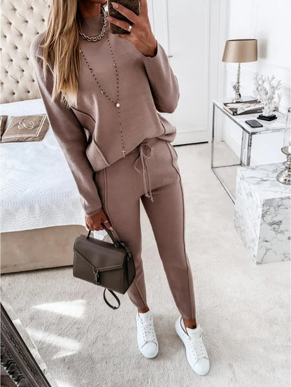 Comfy Women's Athletic Jogger Set