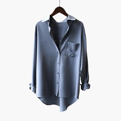Ladies Classic Fit Shirt with Pocket and Rounded Hem